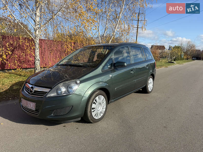 Минивэн Opel Zafira 2009 в Борисполе