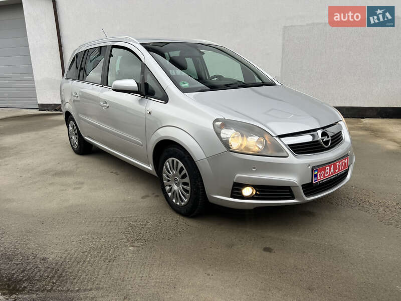 Минивэн Opel Zafira 2007 в Виннице