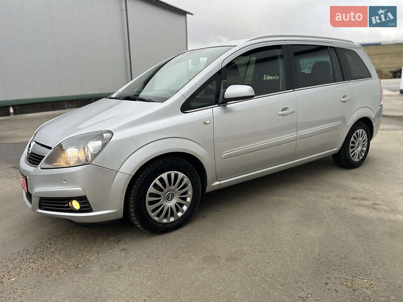 Минивэн Opel Zafira 2007 в Виннице