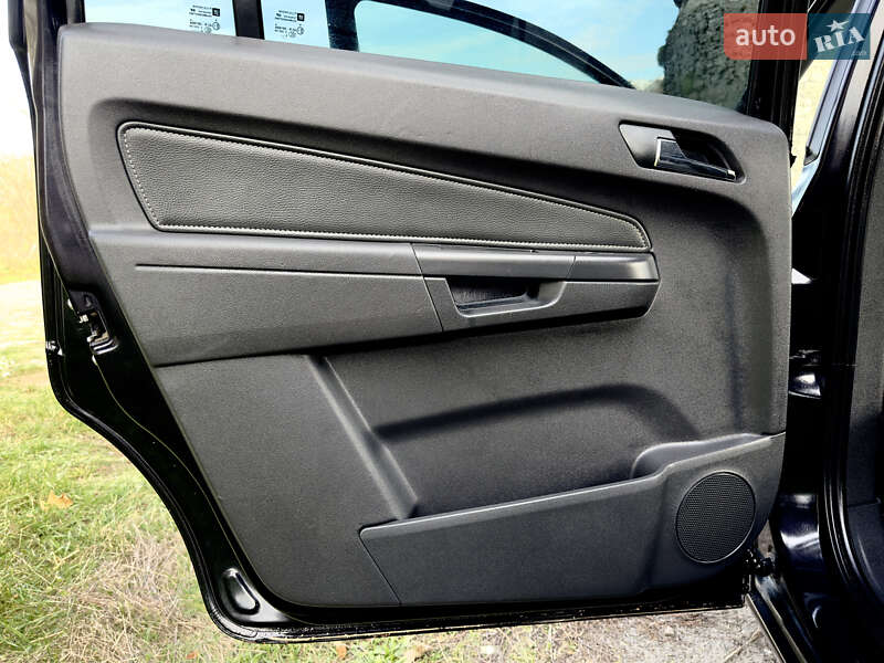 Минивэн Opel Zafira 2009 в Каменец-Подольском