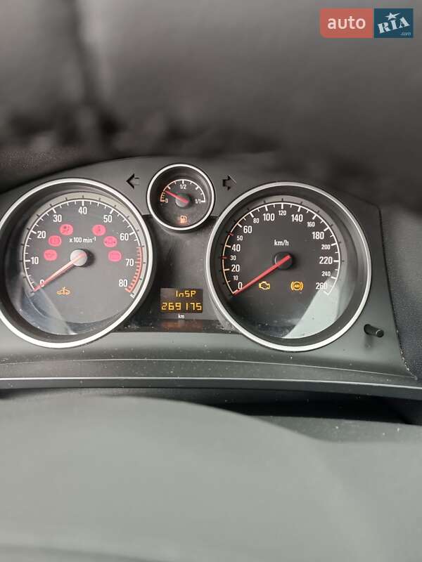 Минивэн Opel Zafira 2008 в Калуше