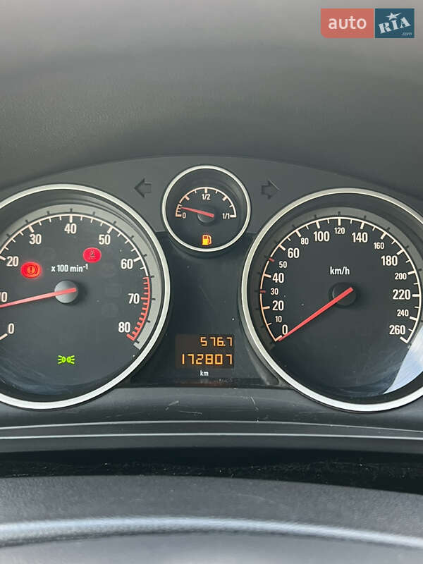 Минивэн Opel Zafira 2008 в Одессе фото 35 Минивэн Opel Zafira 2008 в Одессе