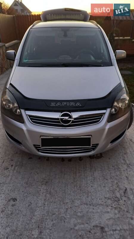 Минивэн Opel Zafira 2010 в Тернополе фото 7 Минивэн Opel Zafira 2010 в Тернополе