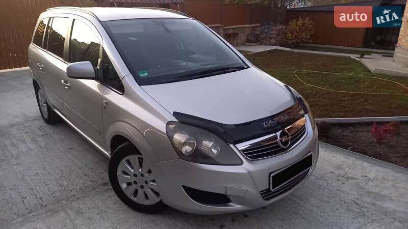 Минивэн Opel Zafira 2010 в Тернополе фото 11 Минивэн Opel Zafira 2010 в Тернополе