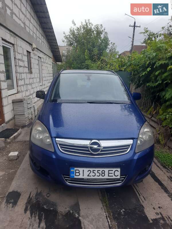 Opel Zafira 2010