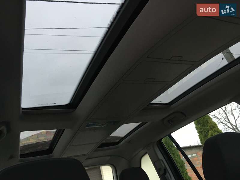 Минивэн Opel Zafira 2009 в Харькове