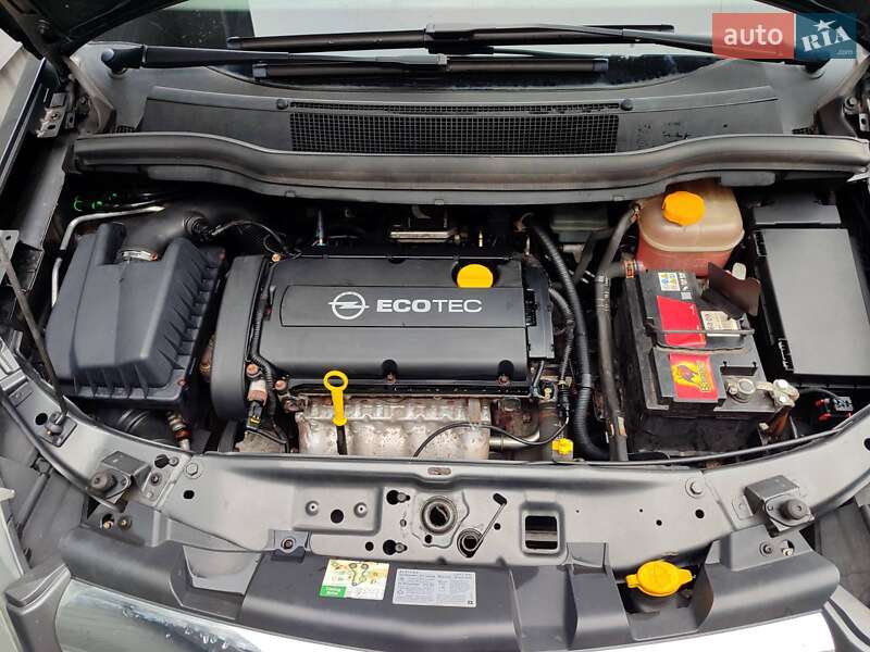 Минивэн Opel Zafira 2010 в Белой Церкви