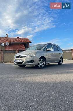 Минивэн Opel Zafira 2008 в Хмельницком