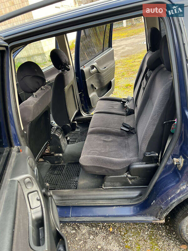 Минивэн Opel Zafira 2002 в Вишневце фото 10 Минивэн Opel Zafira 2002 в Вишневце