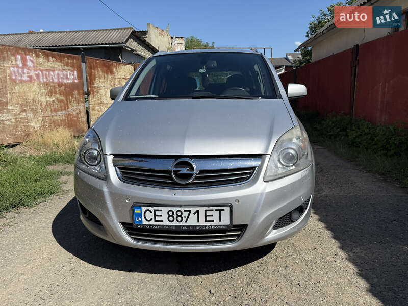 Opel Zafira 2010