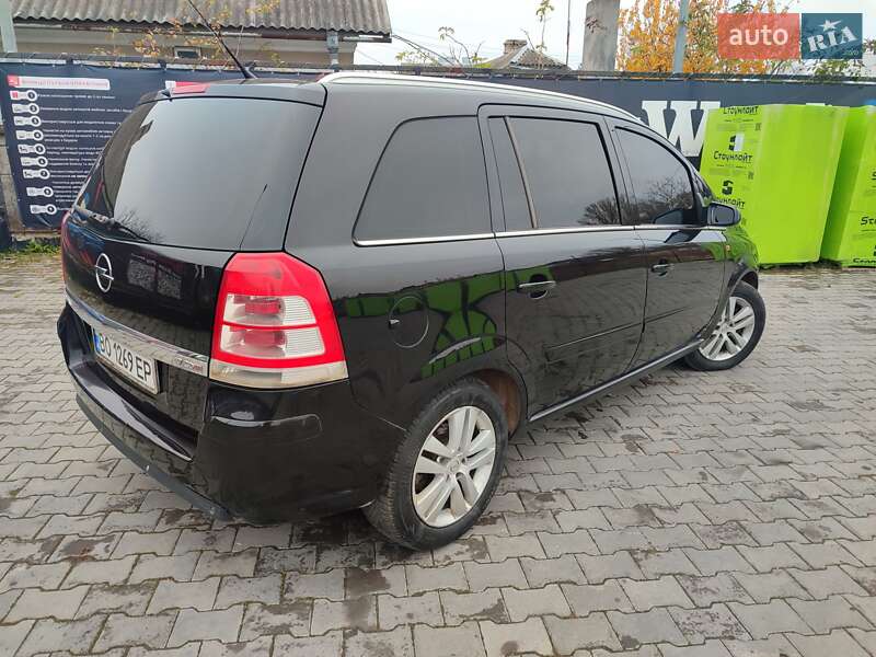Минивэн Opel Zafira 2008 в Теребовле