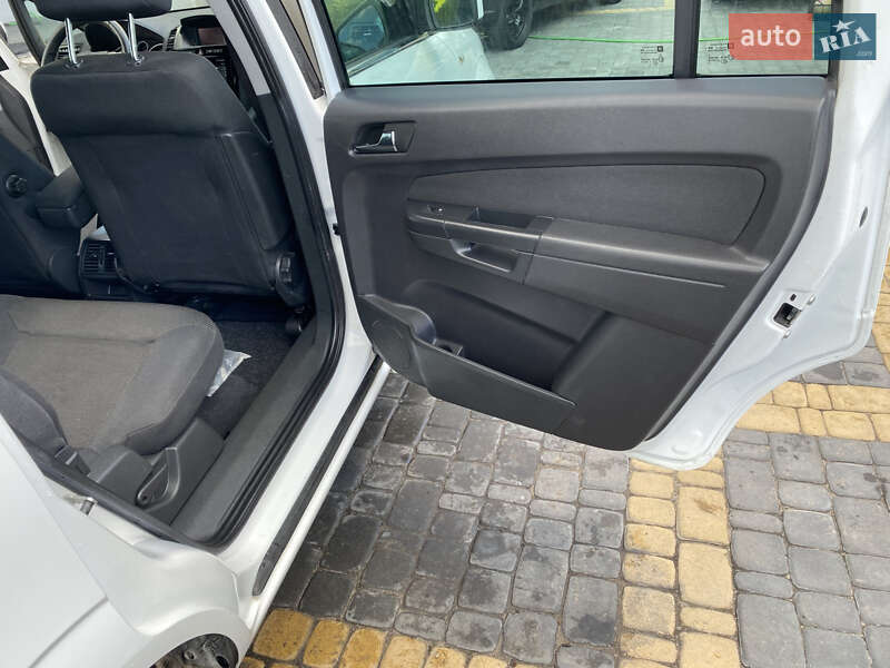 Минивэн Opel Zafira 2013 в Любомле фото 35 Минивэн Opel Zafira 2013 в Любомле