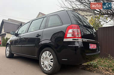 Мінівен Opel Zafira 2010 в Борисполі