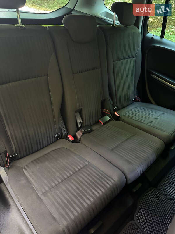 Микровэн Opel Zafira 2015 в Львове