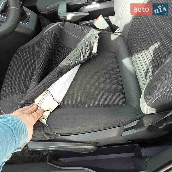 Минивэн Opel Zafira 2012 в Ровно