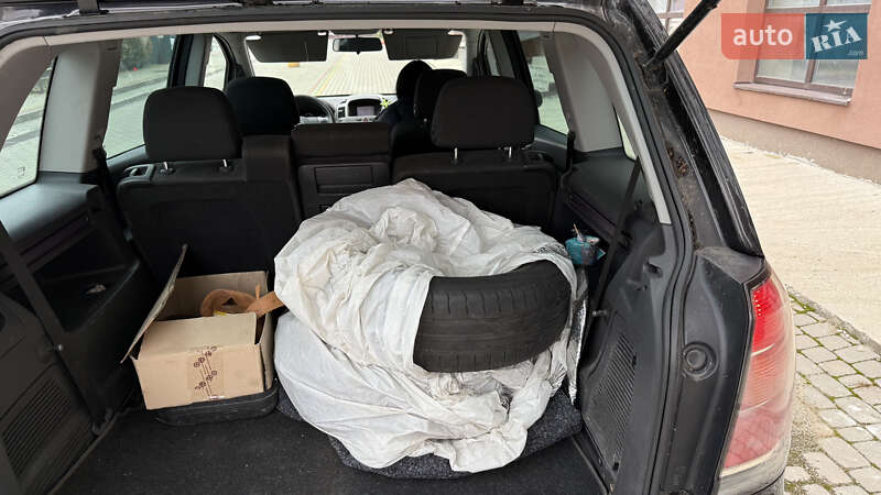 Минивэн Opel Zafira 2005 в Ивано-Франковске фото 15 Минивэн Opel Zafira 2005 в Ивано-Франковске