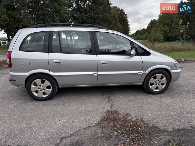 Минивэн Opel Zafira 2004 в Жмеринке
