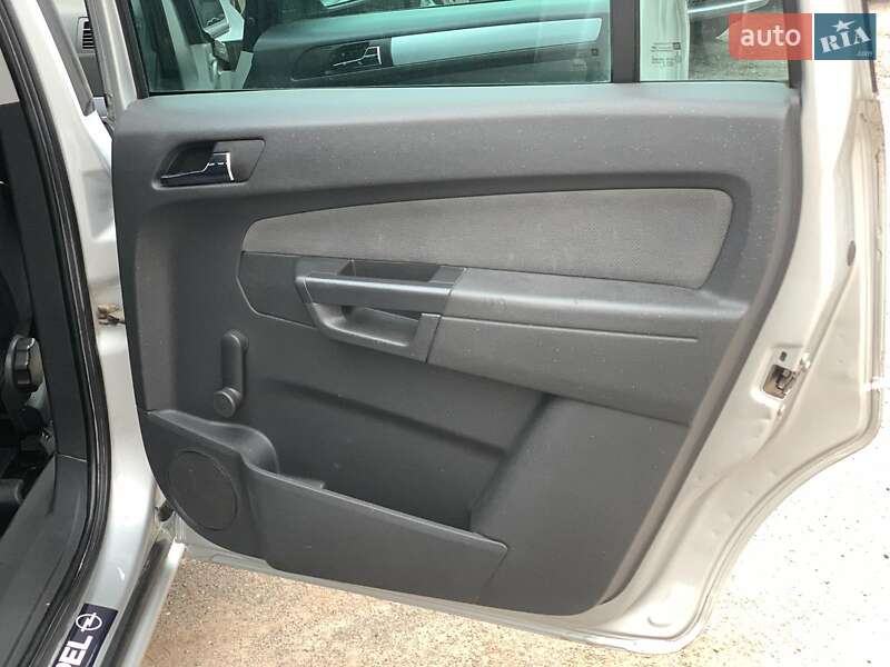 Минивэн Opel Zafira 2005 в Виннице фото 19 Минивэн Opel Zafira 2005 в Виннице
