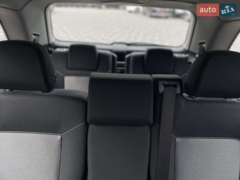 Мінівен Opel Zafira 2011 в Дрогобичі