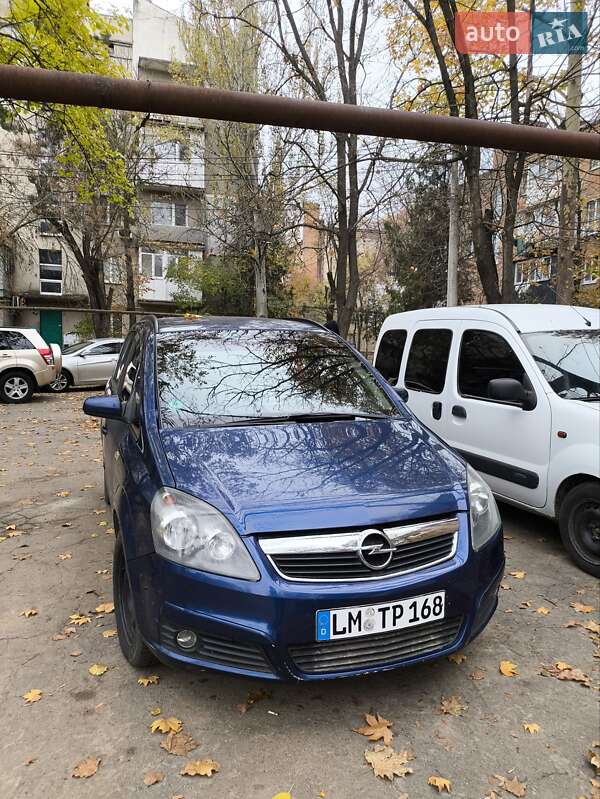 Минивэн Opel Zafira 2007 в Баштанке фото Минивэн Opel Zafira 2007 в Баштанке