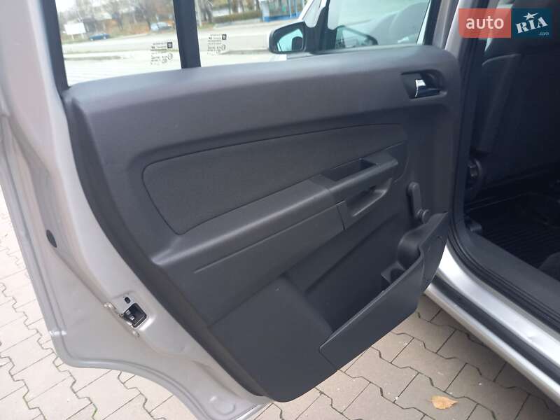 Минивэн Opel Zafira 2009 в Белой Церкви фото 18 Минивэн Opel Zafira 2009 в Белой Церкви