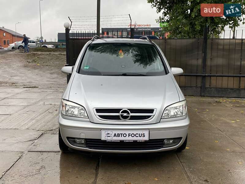Мінівен Opel Zafira 2005 в Києві