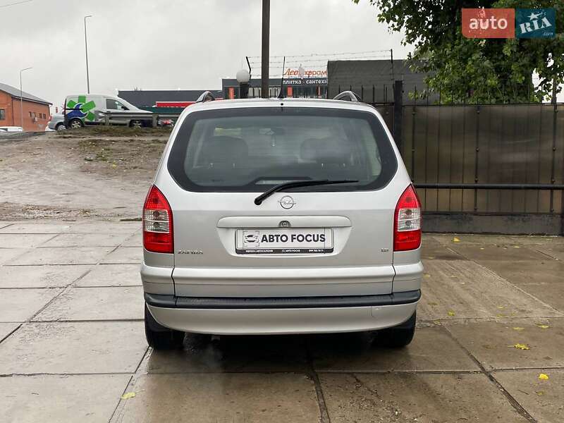 Мінівен Opel Zafira 2005 в Києві