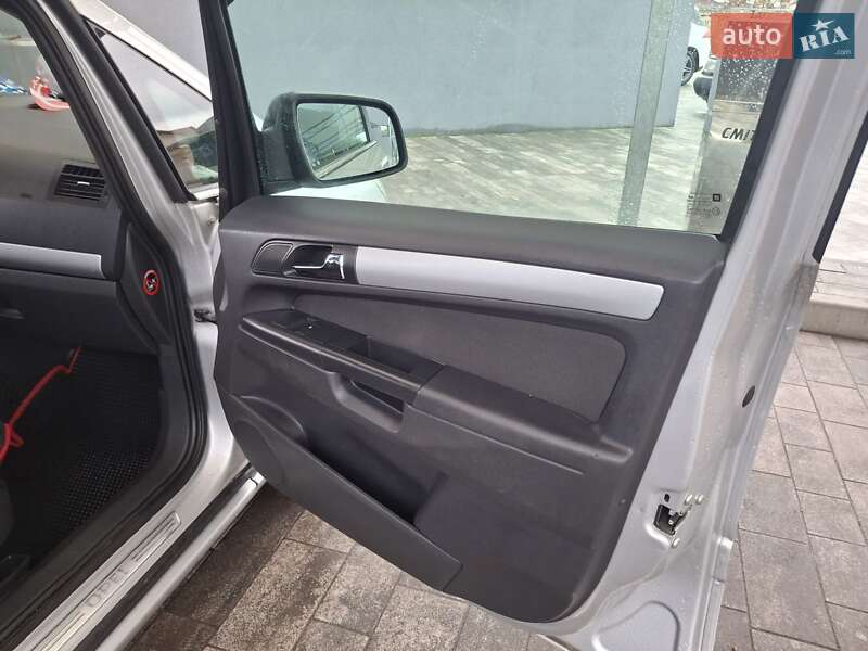 Мінівен Opel Zafira 2010 в Луцьку фото 26 Мінівен Opel Zafira 2010 в Луцьку