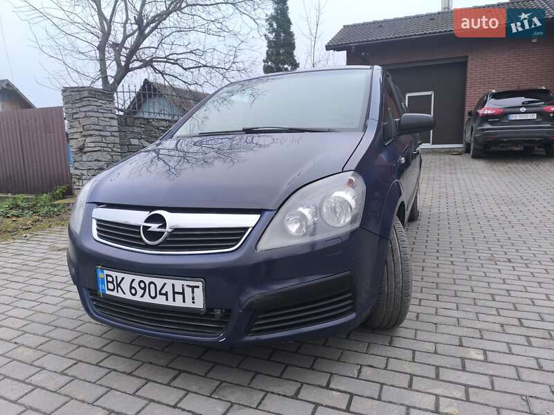 Минивэн Opel Zafira 2007 в Красилове фото 10 Минивэн Opel Zafira 2007 в Красилове
