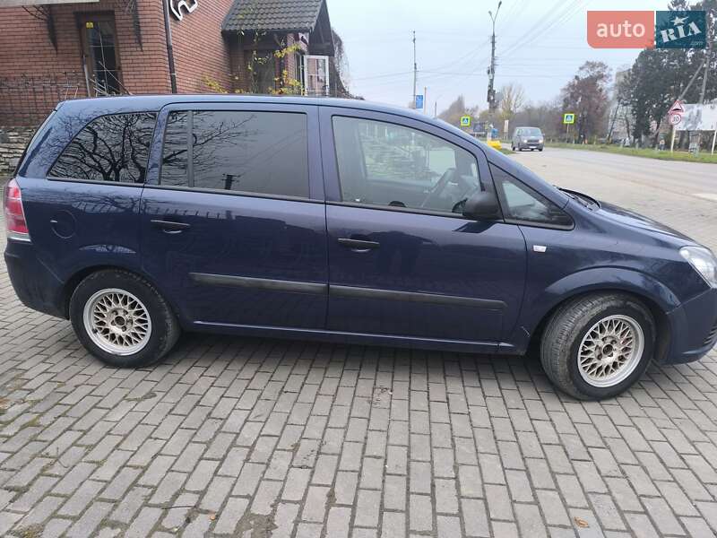 Минивэн Opel Zafira 2007 в Красилове фото 5 Минивэн Opel Zafira 2007 в Красилове