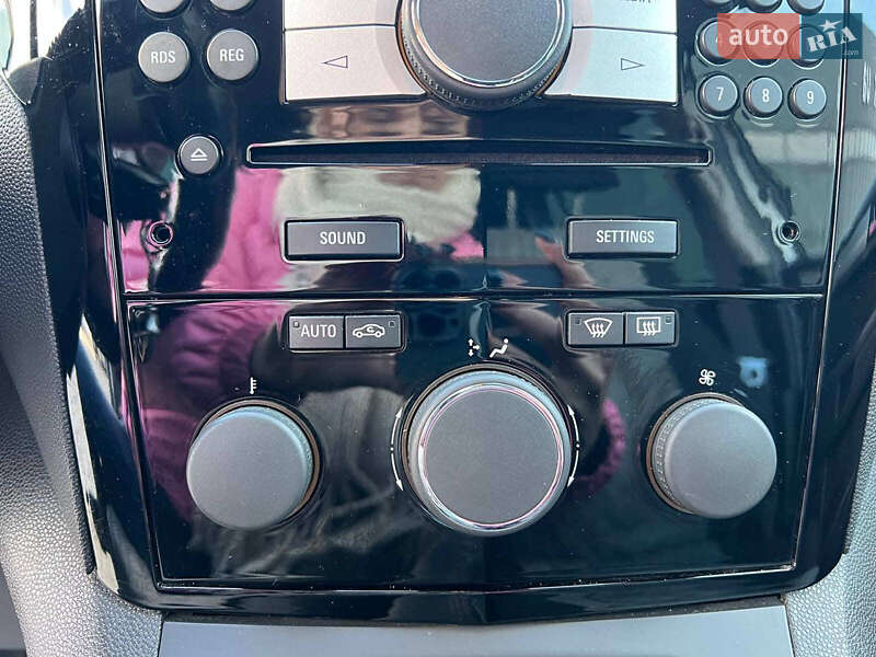 Минивэн Opel Zafira 2012 в Львове фото 31 Минивэн Opel Zafira 2012 в Львове