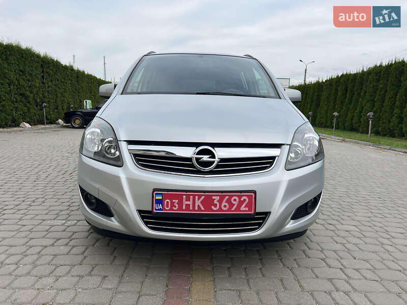 Минивэн Opel Zafira 2012 в Дунаевцах фото 6 Минивэн Opel Zafira 2012 в Дунаевцах