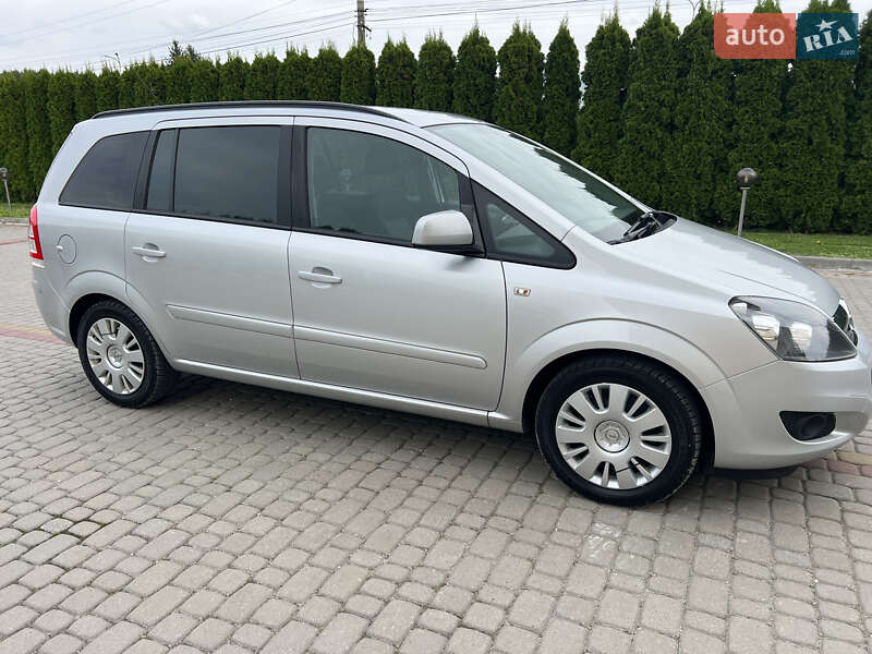 Минивэн Opel Zafira 2012 в Дунаевцах фото 10 Минивэн Opel Zafira 2012 в Дунаевцах