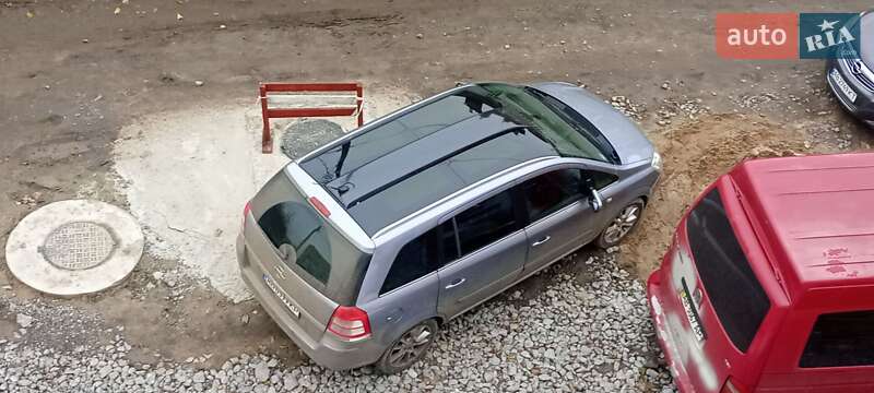 Мінівен Opel Zafira 2009 в Вінниці