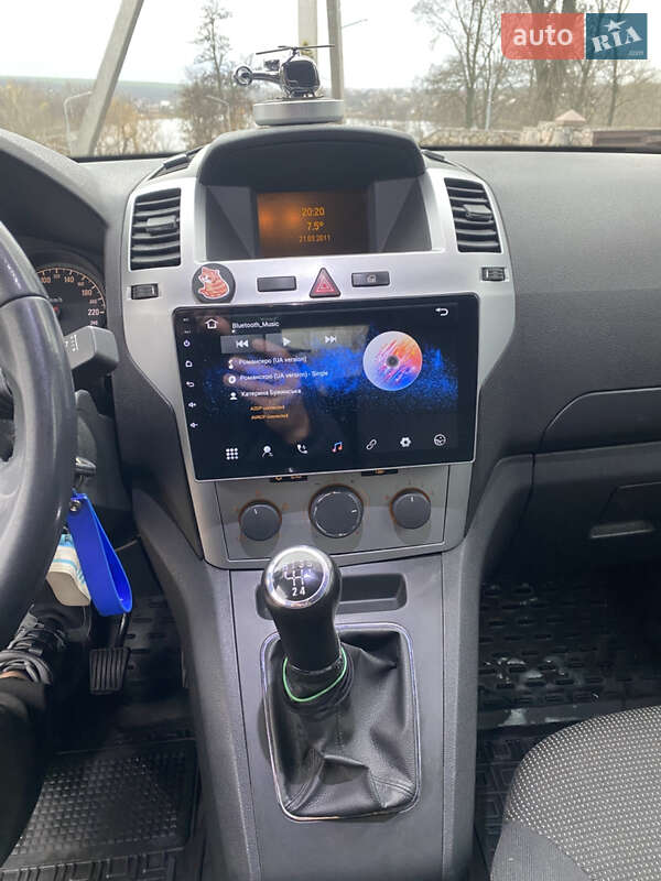 Мінівен Opel Zafira 2011 в Кропивницькому