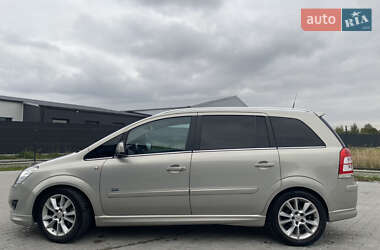 Минивэн Opel Zafira 2011 в Ивано-Франковске