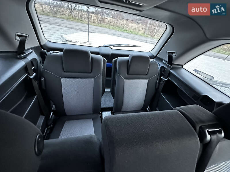 Минивэн Opel Zafira 2009 в Владимире