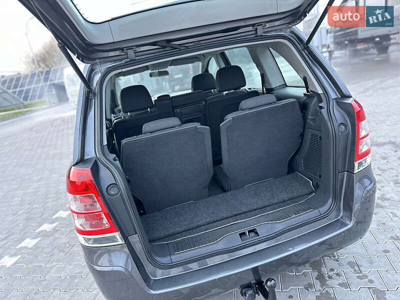 Минивэн Opel Zafira 2009 в Владимире
