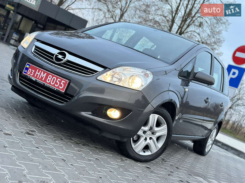 Минивэн Opel Zafira 2009 в Владимире