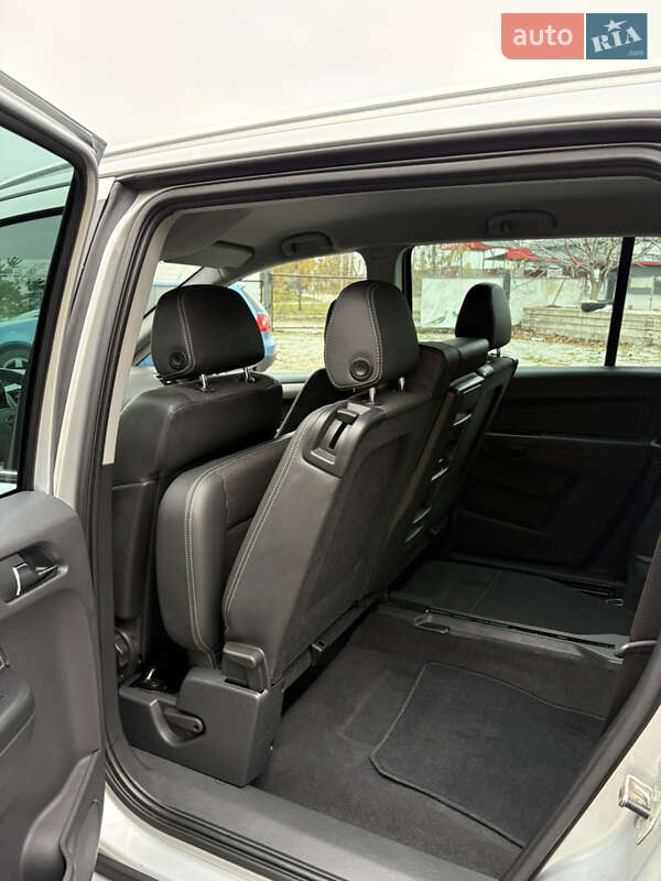 Мінівен Opel Zafira 2010 в Білій Церкві