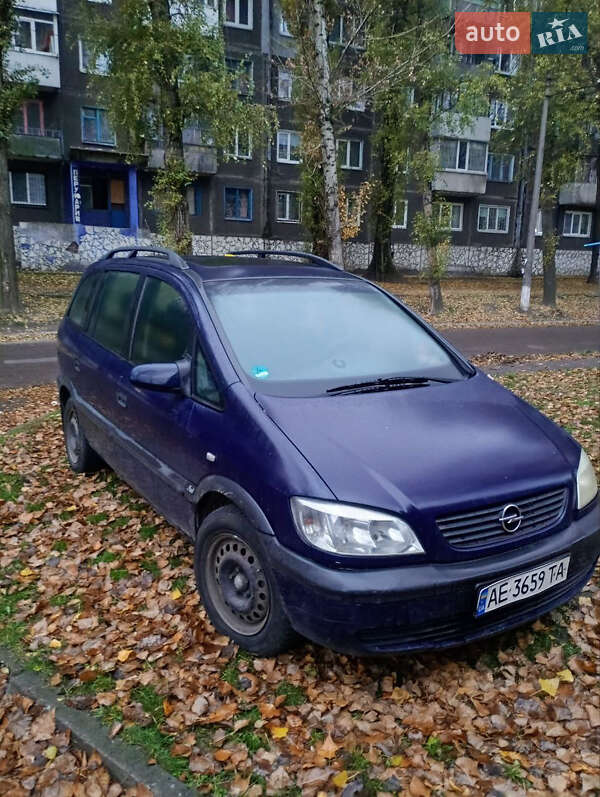 Мінівен Opel Zafira 2000 в Кам'янському фото Мінівен Opel Zafira 2000 в Кам'янському