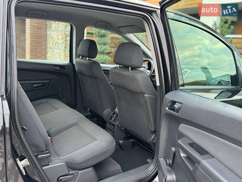 Мінівен Opel Zafira 2009 в Стрию