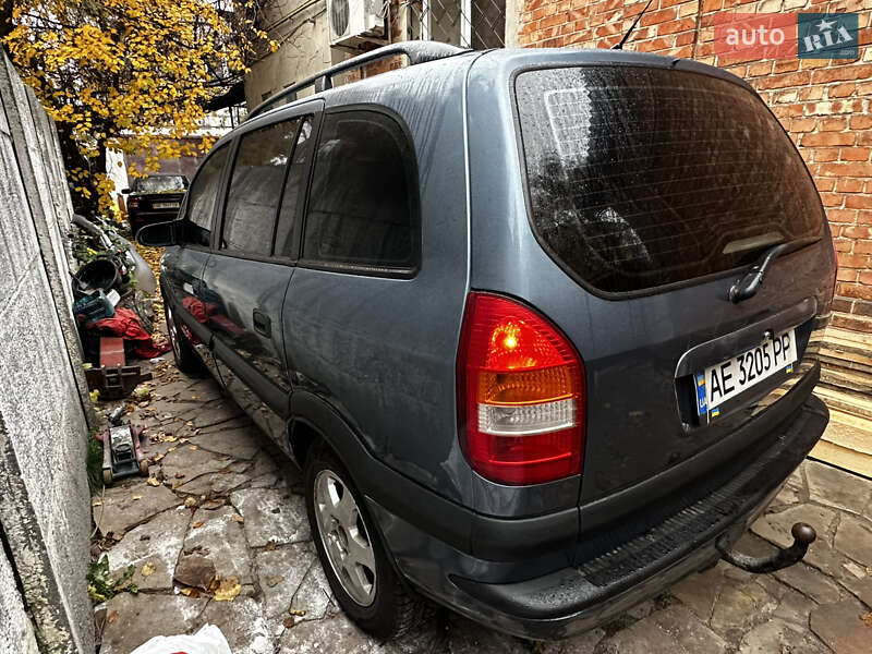 Минивэн Opel Zafira 1999 в Харькове