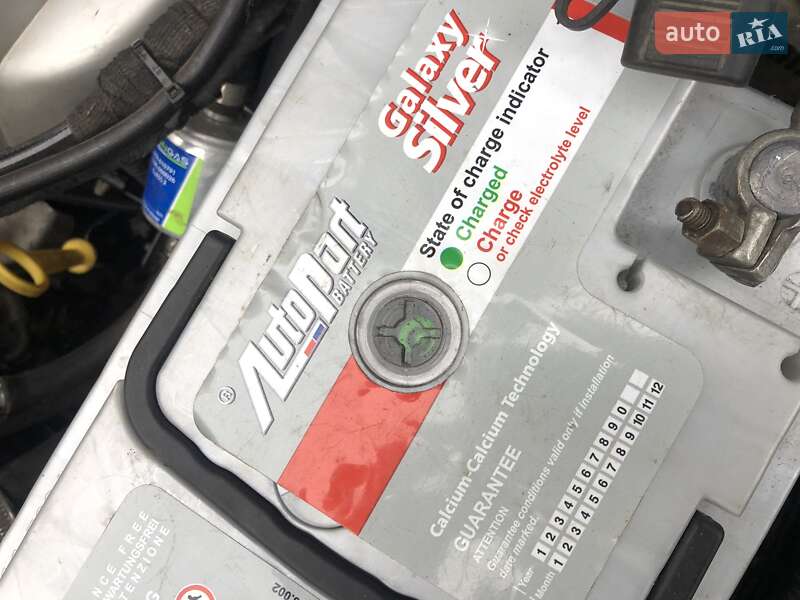 Минивэн Opel Zafira 2001 в Виннице