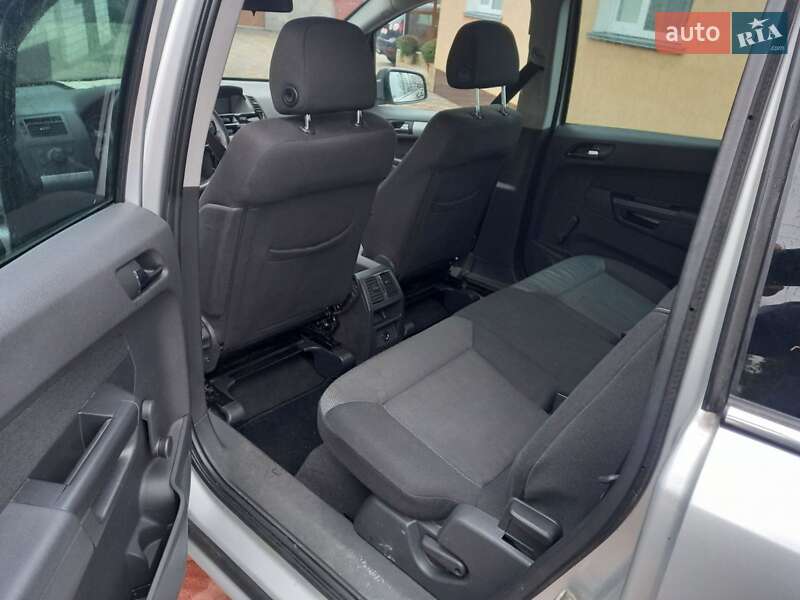 Минивэн Opel Zafira 2010 в Сарнах фото 13 Минивэн Opel Zafira 2010 в Сарнах
