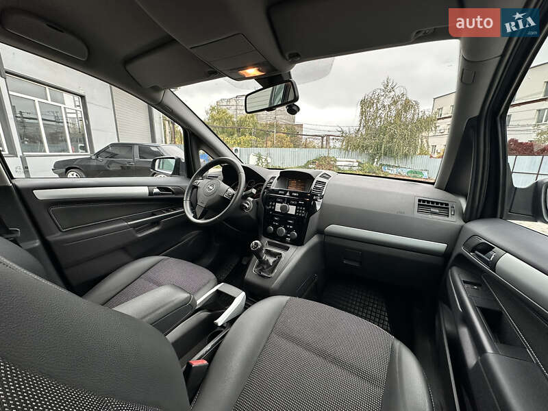 Минивэн Opel Zafira 2009 в Виннице фото 19 Минивэн Opel Zafira 2009 в Виннице