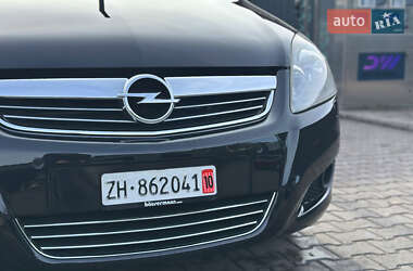 Мінівен Opel Zafira 2010 в Кам'янському