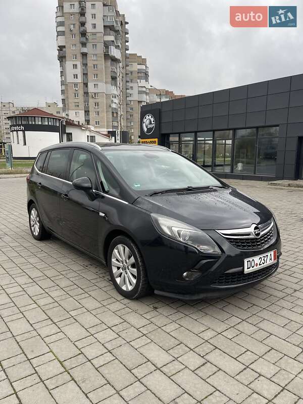 Микровэн Opel Zafira 2015 в Запорожье фото 2 Микровэн Opel Zafira 2015 в Запорожье