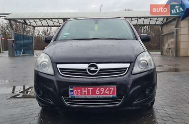Минивэн Opel Zafira 2010 в Луцке