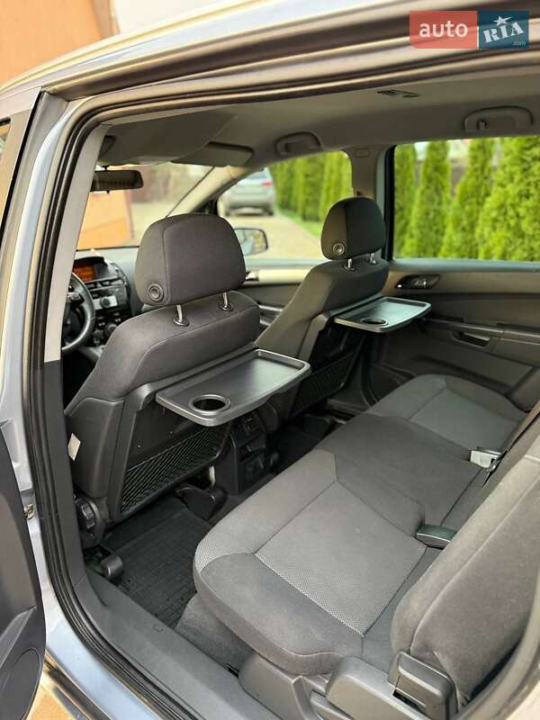 Минивэн Opel Zafira 2010 в Самборе фото 12 Минивэн Opel Zafira 2010 в Самборе